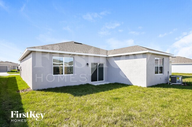 Building Photo - 1226 Ponca Rd