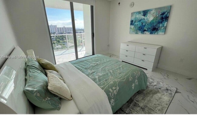 Building Photo - 330 Sunny Isles Blvd