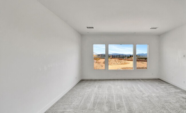 Building Photo - 30000 N Camino los Robles