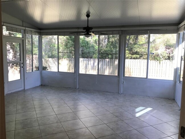 Building Photo - 3609 SW 72nd Way