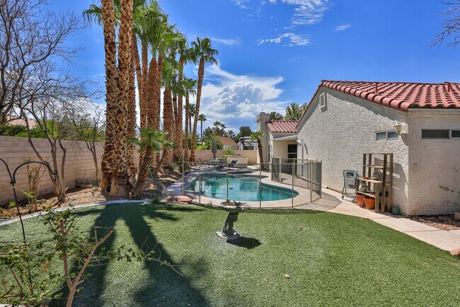 Building Photo - 7353 Rockwood Ct