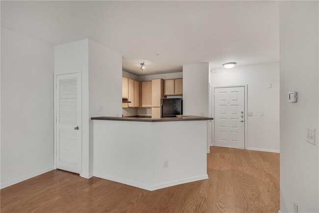 Building Photo - 821 Ralph McGill Blvd NE