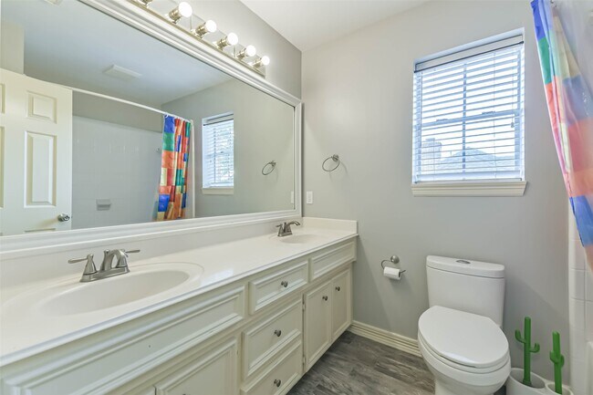 Building Photo - 13023 Dogwood Blossom Trail