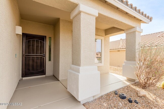 Building Photo - 39027 Furlong Ct