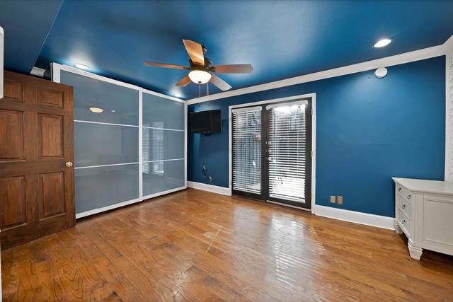 Building Photo - 10203 Regal Oaks Dr
