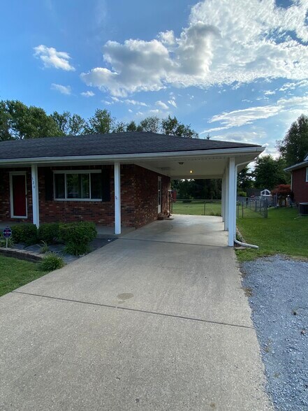 Building Photo - 320 Port William Ln