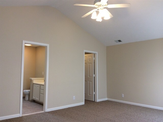 Building Photo - 12728 Bent Oak Ct