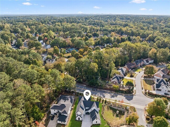 Building Photo - 115 Thome Dr