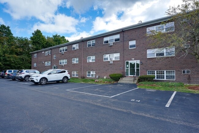 Building Photo - 149 Milk St