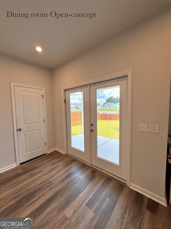 Building Photo - 67 Shade Tree Dr