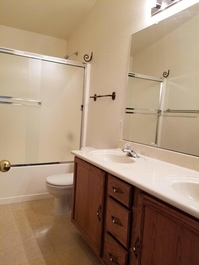Building Photo - 9342 E Marcasite Ln