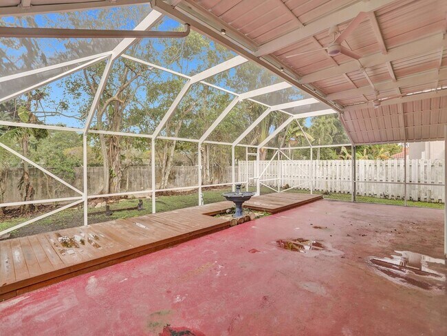 Building Photo - 613 NW 135th Terrace