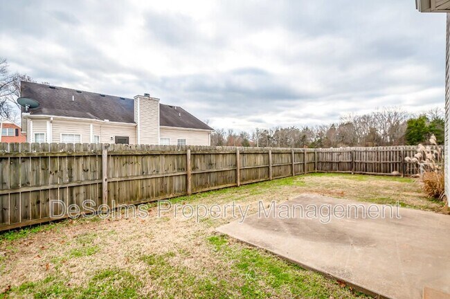 Building Photo - 3733 Shoteka Dr