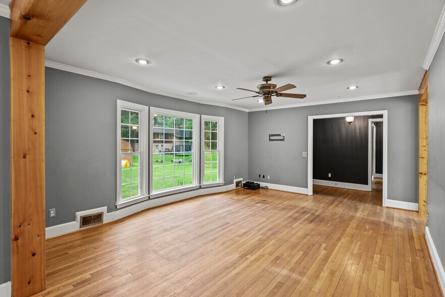 Building Photo - 514 S Cashua Dr