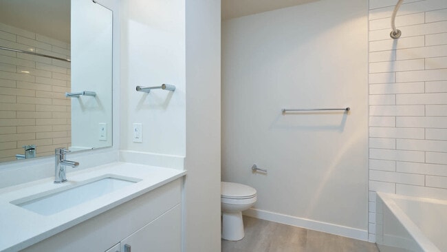 Bathroom - City Square Bellevue