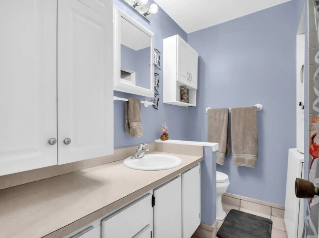 Building Photo - 616 Windrush Bay Dr