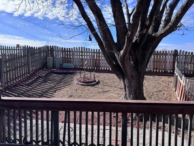 Building Photo - 7804 S 71st Ave