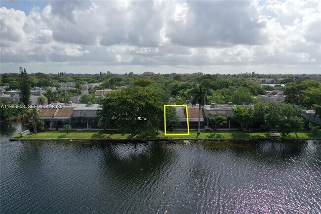 Building Photo - 1490 NW 113th Way