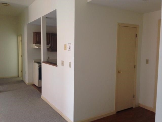 Building Photo - 124 Orange St