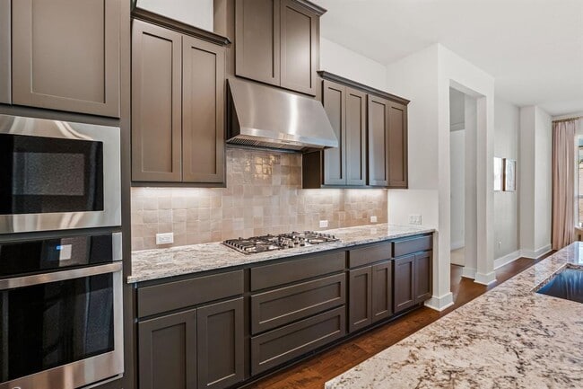 Building Photo - 921 Trevi Fontana Dr.