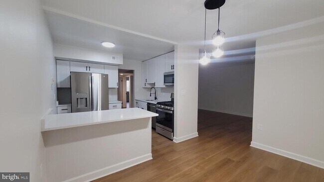 Primary Photo - 5039 Green Mountain Cir