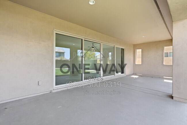 Building Photo - 9960 E Seismic Ave