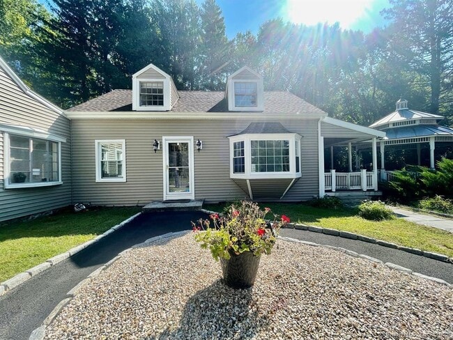 Building Photo - 518 Dublin Rd