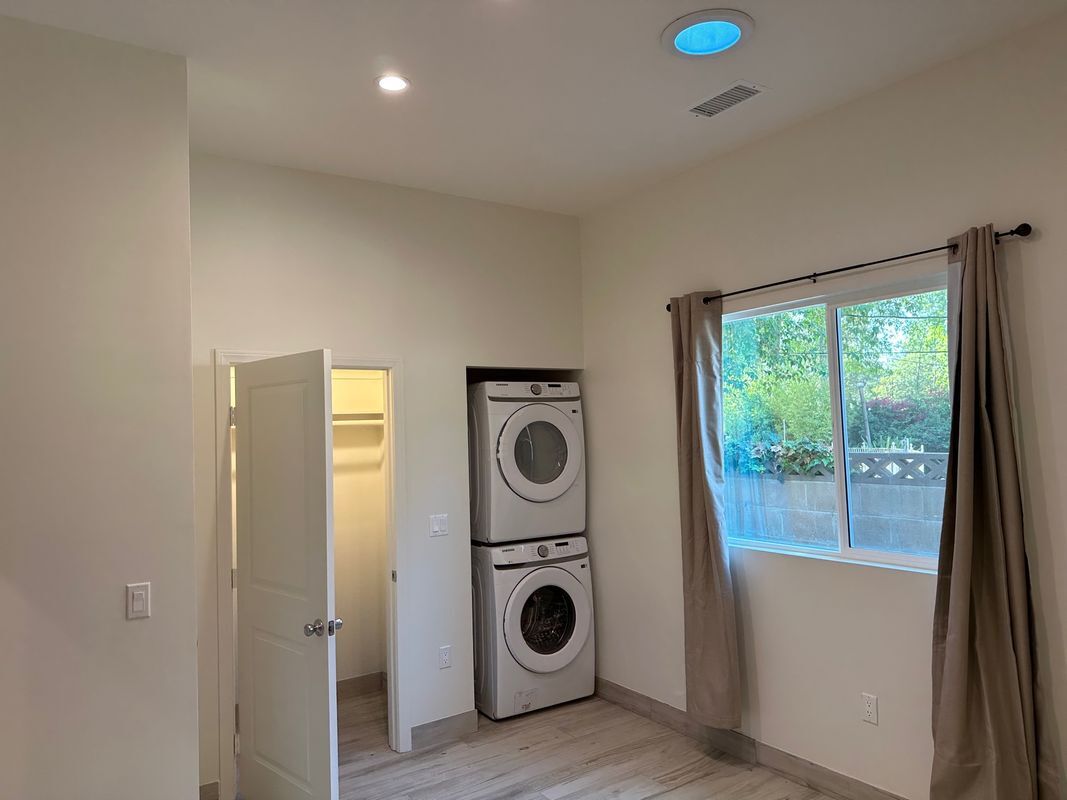 Building Photo - 23110 1/2 West Mulholland Drive