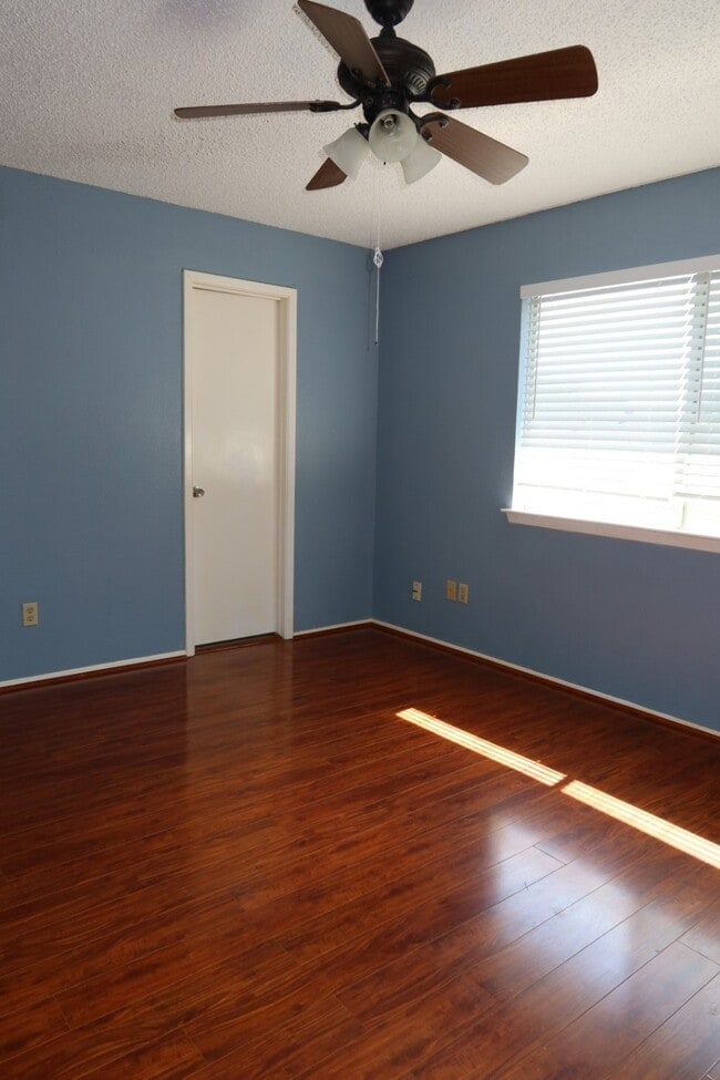 Building Photo - 3418 Big Horn Ct