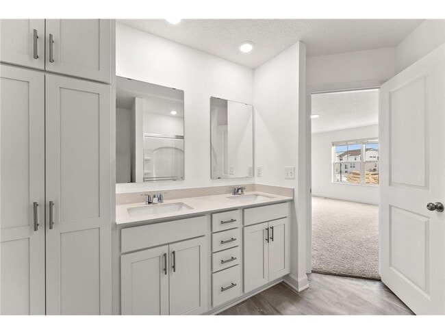 Building Photo - 2239 Tyrone Dr S