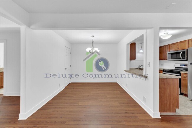 Building Photo - 3 Bedroom 1 Bathroom Apartment in ALTO!!