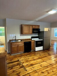 Building Photo - 33 Thomas St