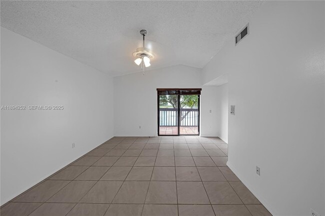 Building Photo - 15070 SW 49th Ln