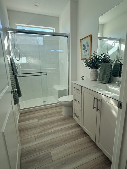 Building Photo - 4126 Bentwood Ct