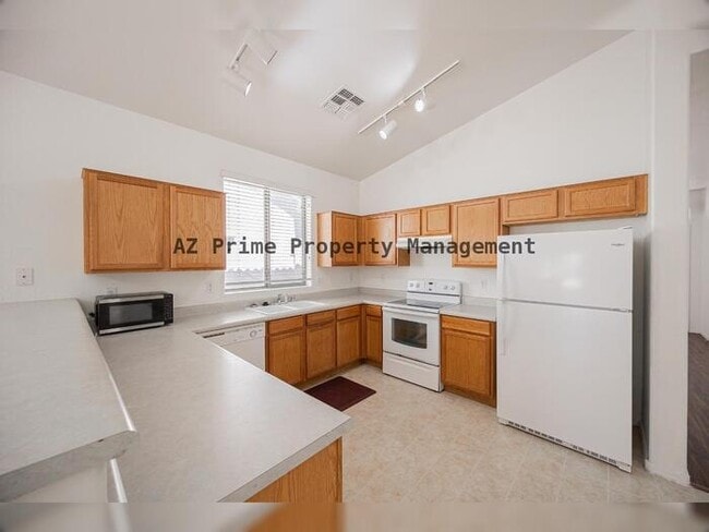 Building Photo - 6918 S 37th Glen