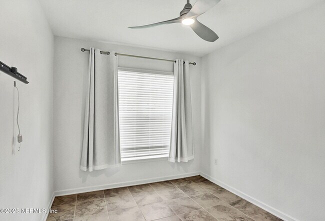 Building Photo - 260 Pine Bluff Dr