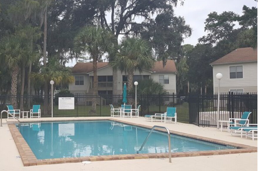 Community Pool - 1600 Big Tree Rd