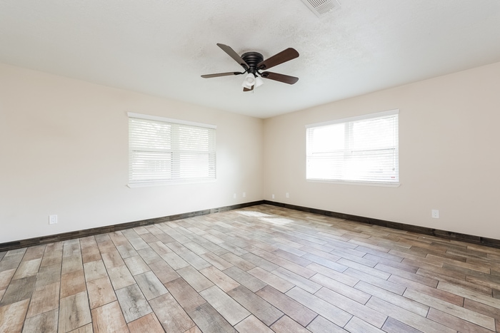 Building Photo - 1709 Richardson St