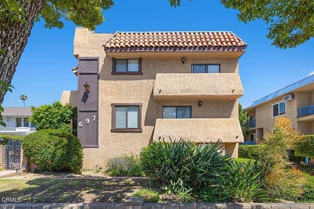 Building Photo - 697 E California Blvd