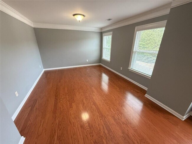 Building Photo - 3730 Clay Ct