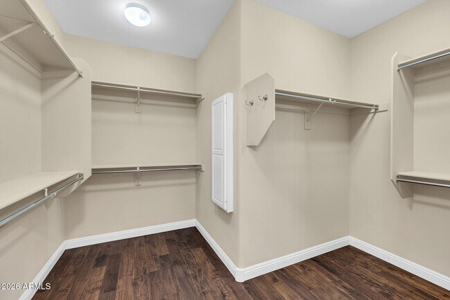 Building Photo - 21121 N 37th Run