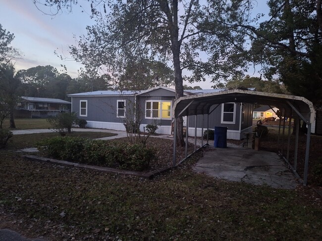 Primary Photo - 836 W 11th St