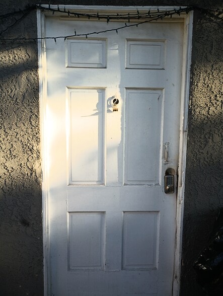 House Door - 11925 168th St