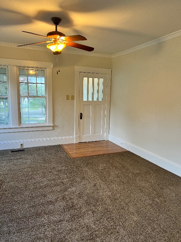 Building Photo - 830 North Ave