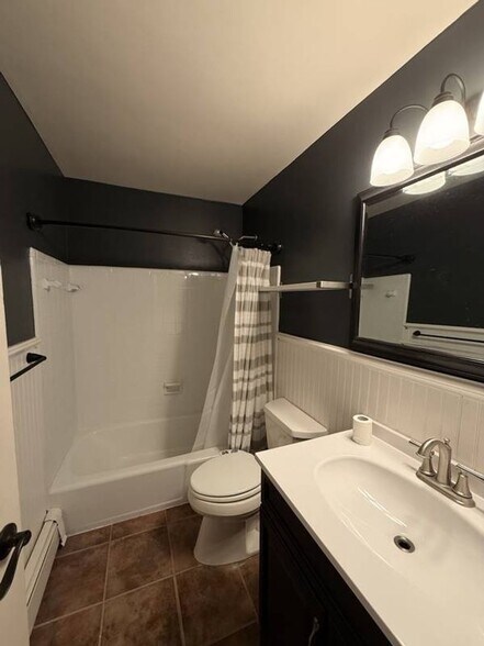 Building Photo - 1016 W Baltimore Pike