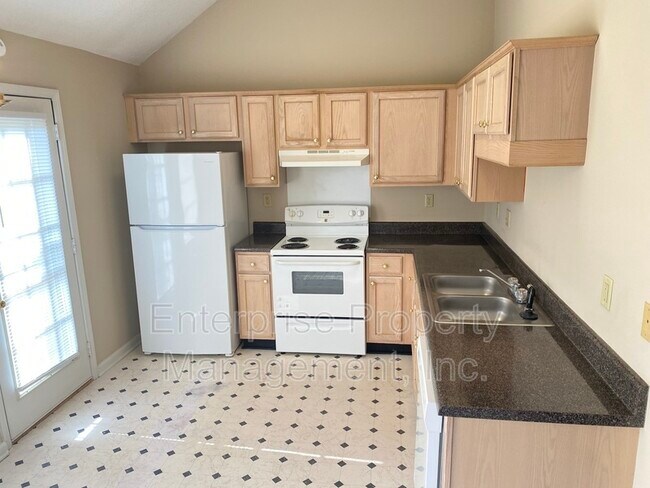 Building Photo - 3794 Walden Meadow Dr