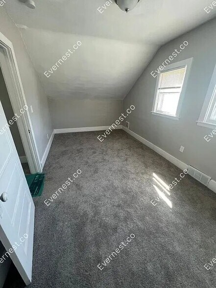 Building Photo - 1758 Marlow Rd