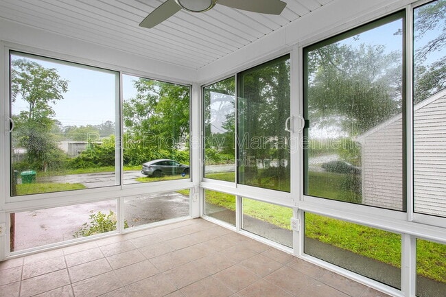 Building Photo - 8514 Wetherly Dr