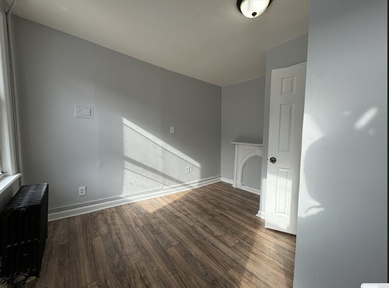 Building Photo - 54 Harrison Ave