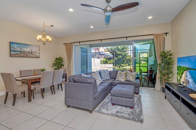 Building Photo - 317 Captiva Dr
